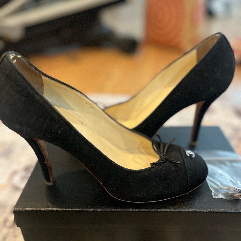 Elegant Black Women's Heels